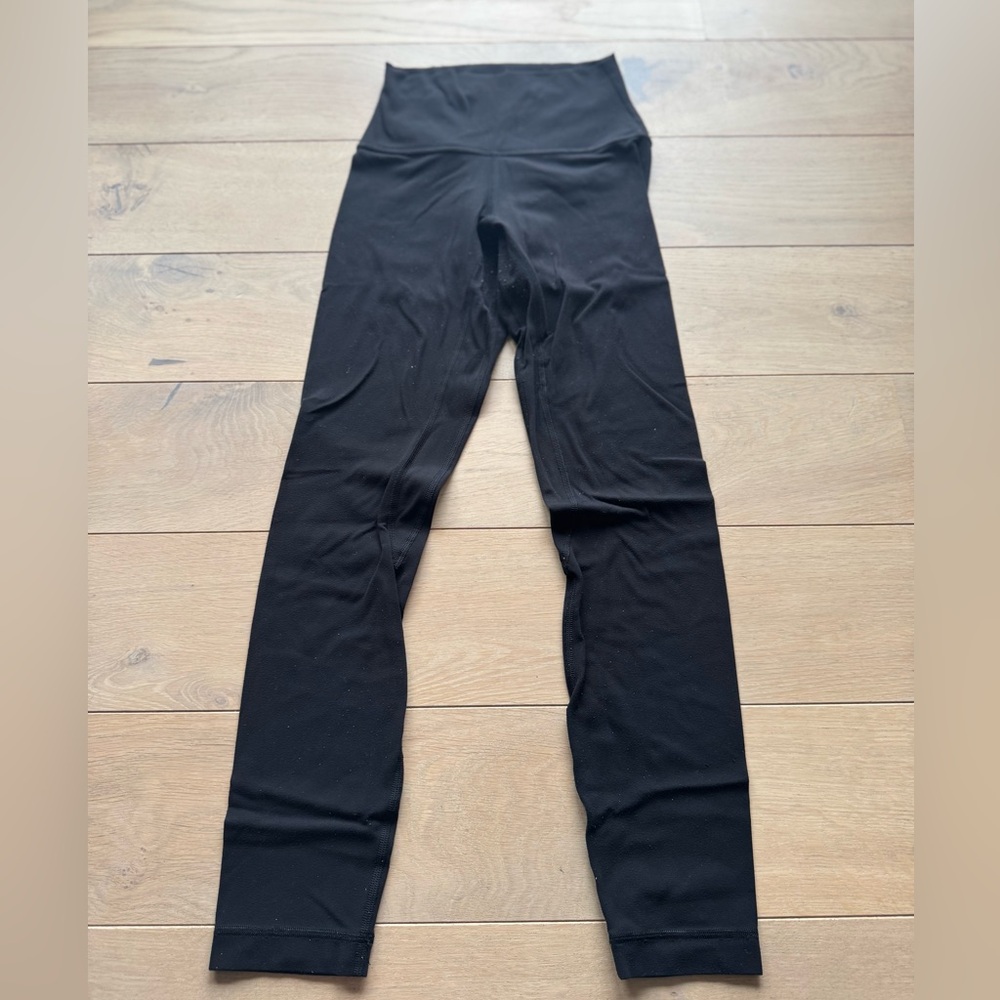 Black Lululemon Align Leggings